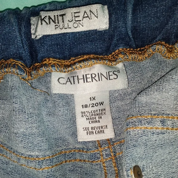 💙 NWOT Womens Catherines Relaxed Fit Dark Blue Jeans Size 1X Comfy Casual - Picture 2 of 3